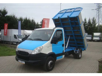 Utilitaire benne IVECO Daily