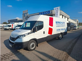 Fourgon utilitaire IVECO