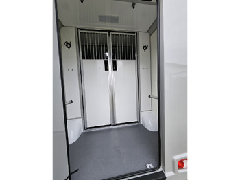 Opel Movano AKX by Stephex en leasing occasion Opel Movano AKX by Stephex: photos 4 Opel Movano AKX by Stephex en leasing occasion Opel Movano AKX by Stephex: photos 4