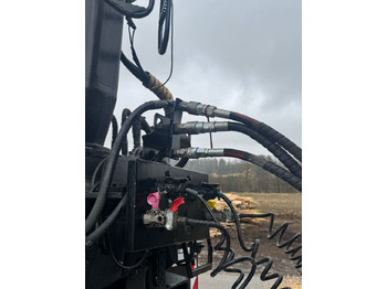 Semi-remorque grumier NACZEPA Z DŹWIGIEM DO DREWNA: photos 5 Semi-remorque grumier NACZEPA Z DŹWIGIEM DO DREWNA: photos 5