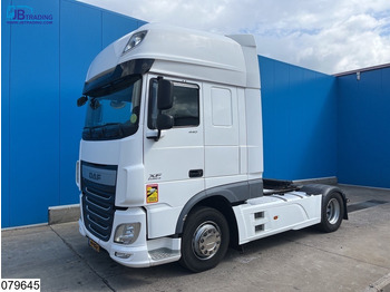 Tracteur routier DAF XF 440