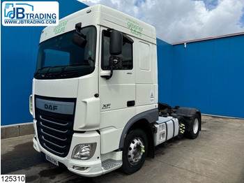 Tracteur routier DAF XF 460
