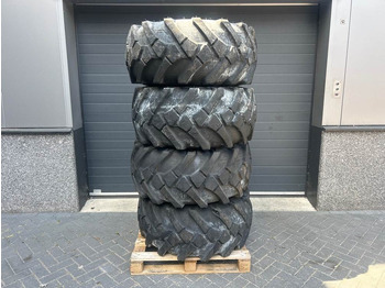 Pneus et jantes MANITOU MRT 2145