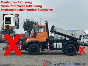 Camion benne UNIMOG U500