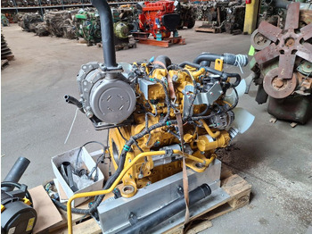 Moteur Caterpillar C3.3B: photos 3