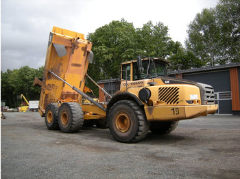 Tombereau articulé VOLVO A40E