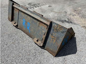 Godet pour chargeur pour Engins de chantier 1700mm: photos 4