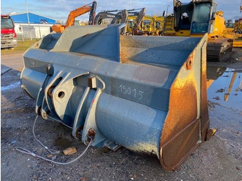 Chargeuse sur pneus LIEBHERR L 586