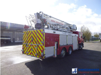 Camion de pompier Scania P310 6x2 RHD fire truck + pump, ladder & manlift: photos 4