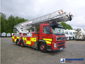 Camion de pompier Volvo FM9 340 6x2 RHD Vema 333 TFL fire truck: photos 2