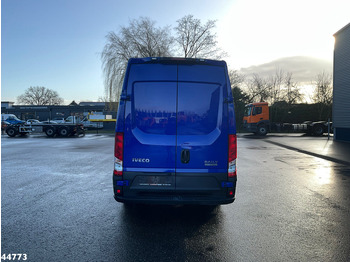 Iveco Daily 35C18 RIONED hogedrukwater installatie en leasing occasion Iveco Daily 35C18 RIONED hogedrukwater installatie: photos 4