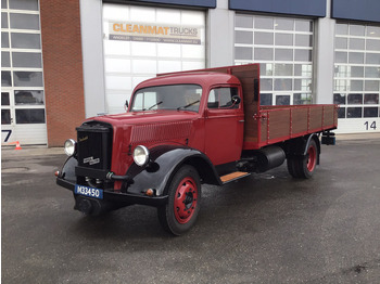 Camion plateau OPEL