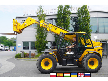 Chargeuse sur pneus télescopique JCB