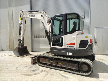 Pelle sur chenille BOBCAT E80EA: photos 3