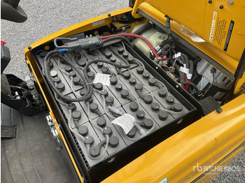 Chariot élévateur électrique 2023 Yale ERP16VT Electric Forklift: photos 5