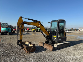 Mini pelle BOBCAT E35