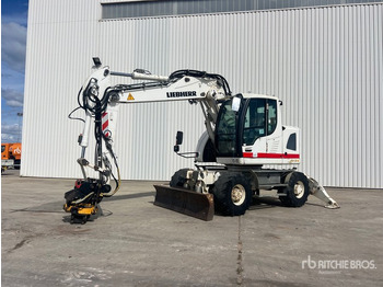 Pelle sur pneus 2013 Liebherr A 914 Compact Pelle Sur Pneus Wheel Excavator: photos 2
