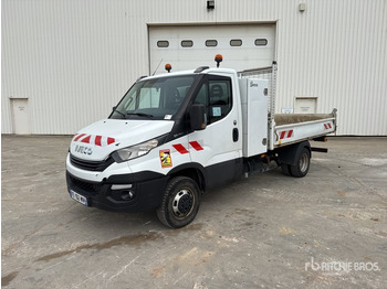 Utilitaire benne IVECO