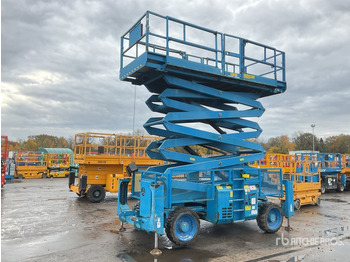 Nacelle ciseaux 2010 Genie GS5390 4x4 Diesel Scissor Lift: photos 2 Nacelle ciseaux 2010 Genie GS5390 4x4 Diesel Scissor Lift: photos 2