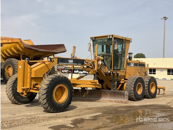 Niveleuse CATERPILLAR 14H