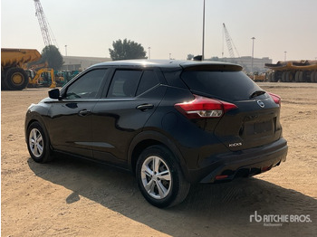 SUV 2021 Nissan Kicks 2WD SUV: photos 2