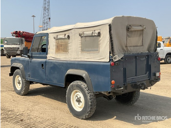 Voiture Land Rover 110: photos 4