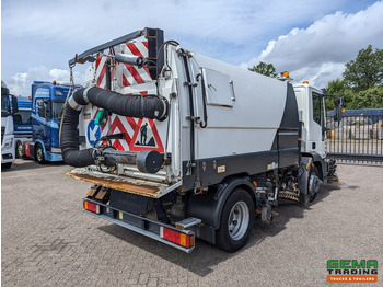Balayeuse de voirie Iveco 140E21 4x2 Dagcab Euro3 - Schmidt SK500R - Hydrostaat: photos 2