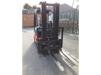 Chariot élévateur diesel Manitou MI 25 D: photos 3