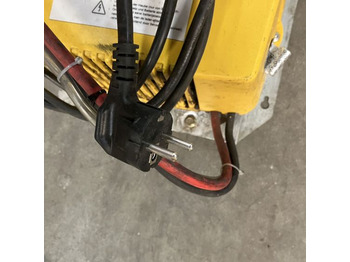 Système électrique pour Matériel de manutention Hawker 24V/60A Life Tech: photos 4