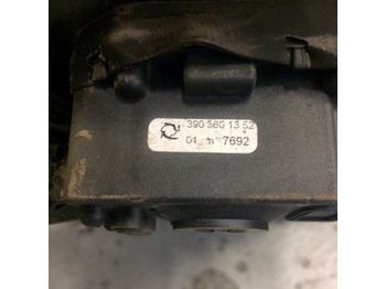 Système électrique pour Matériel de manutention Levers Hydraulic Control for Linde R14, Series 115: photos 3