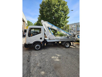 Camion avec nacelle MULTITEL