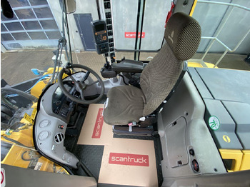 Chargeuse sur pneus Volvo L220G: photos 3 Chargeuse sur pneus Volvo L220G: photos 3