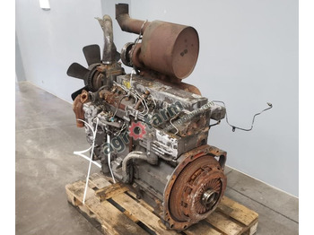 Moteur SILNIK 6-CYL. 1006-6T MASSEY FERGUSON 3125: photos 2