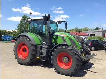 Tracteur agricole FENDT 722 Vario
