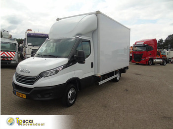 Fourgon grand volume IVECO Daily