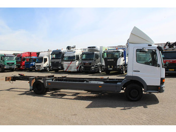 Châssis cabine Mercedes-Benz Atego 918 + MANUAL + EURO 2: photos 4