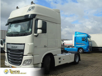 Tracteur routier DAF XF 460