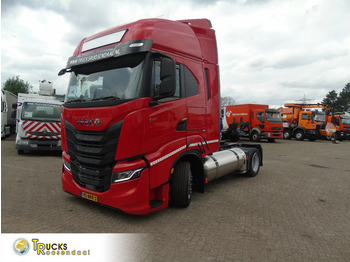 Tracteur routier IVECO S-WAY