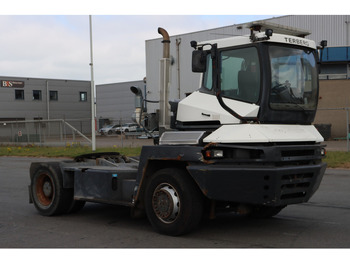 Tracteur portuaire TERBERG
