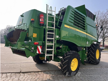 Moissonneuse-batteuse John Deere T660: photos 4