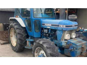 Tracteur agricole FORD