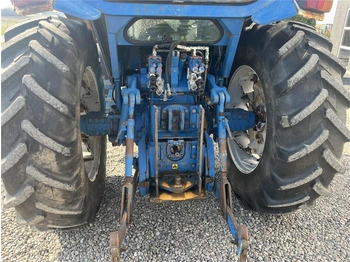 Tracteur agricole Ford TW 15 F II med HEVA opklappelig frontlift: photos 5