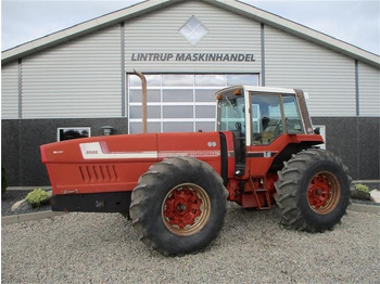 Tracteur agricole INTERNATIONAL