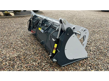 Godet pour chargeur Limas MultiMax 2,4M Skårne Tænder Euro beslag: photos 3 Godet pour chargeur Limas MultiMax 2,4M Skårne Tænder Euro beslag: photos 3