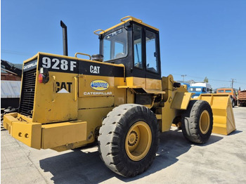 Chargeuse sur pneus CATERPILLAR 928F