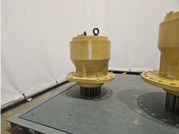 Moteur de rotation CATERPILLAR