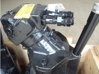 Moteur de rotation HITACHI