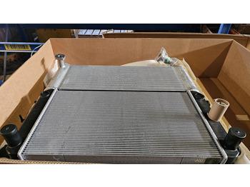 Radiateur pour Engins de chantier neuf Hitachi YA00009861 - YA00041942: photos 2