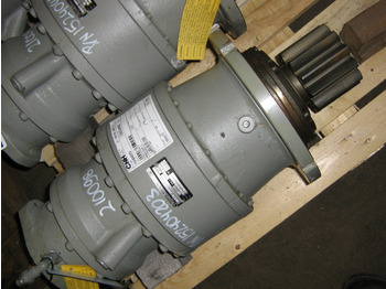 Moteur de rotation NEW HOLLAND