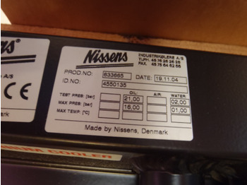 Radiateur pour Engins de chantier Nissens L10.5 -: photos 2